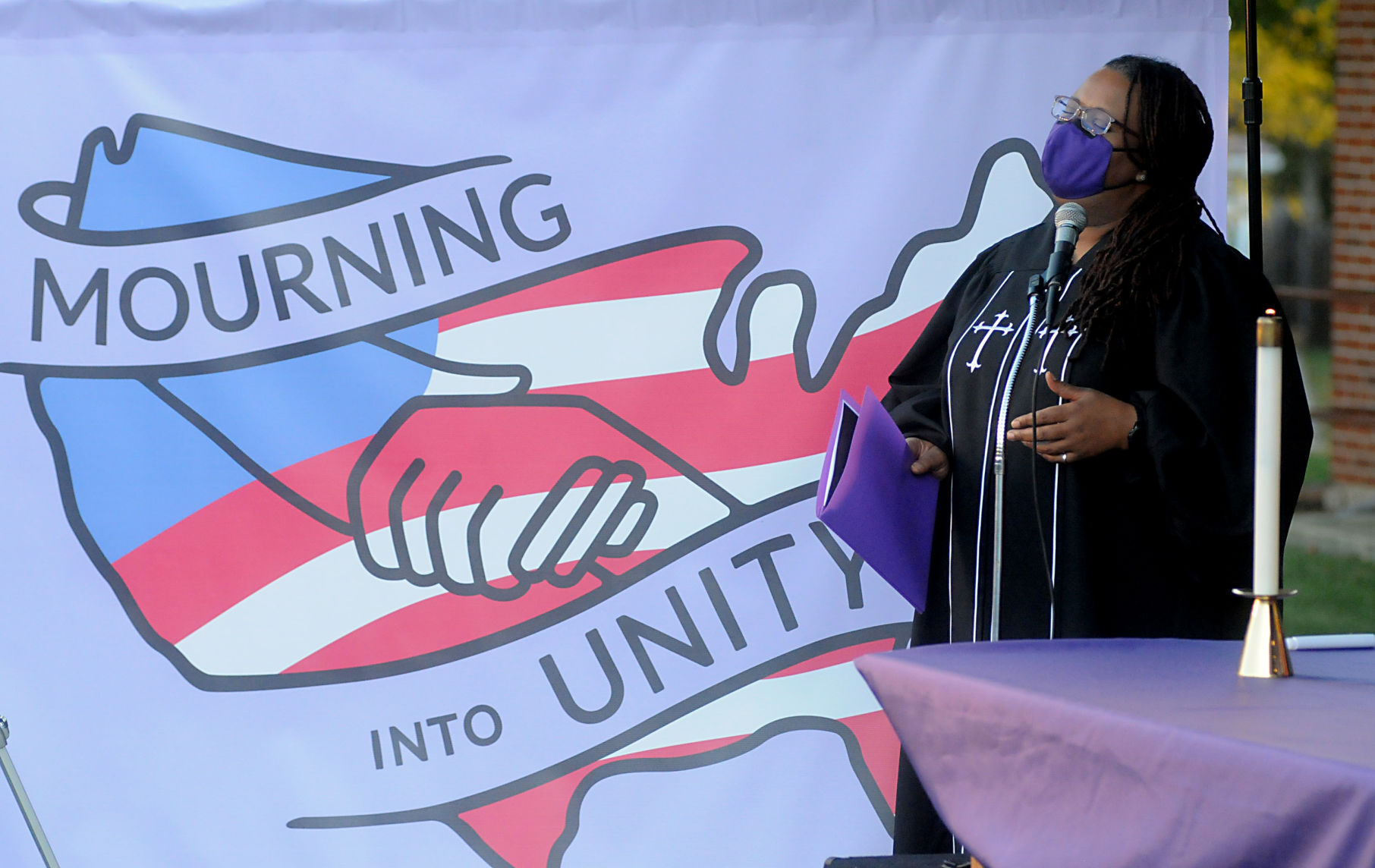 Mourning Into Unity vigil recognizes COVID-19 losses, struggles